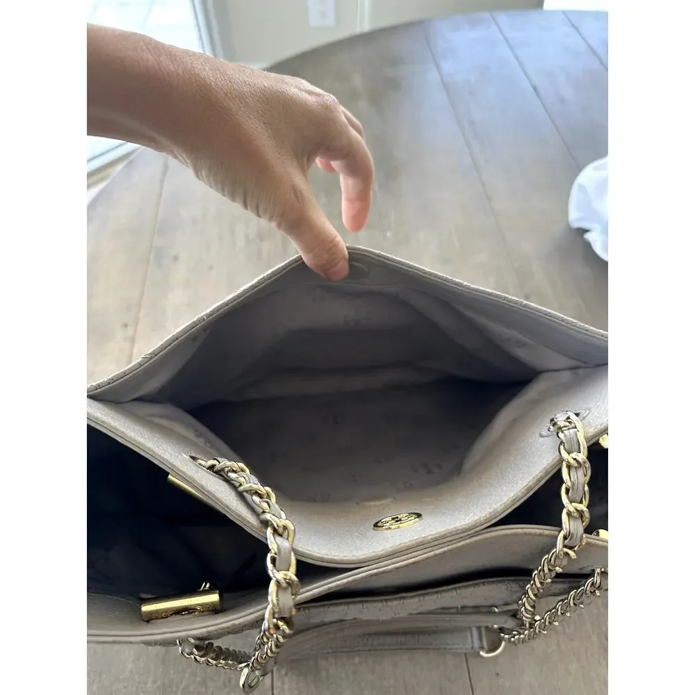 Tory Burch Gray Shoulder Bag - Picture 11 of 12